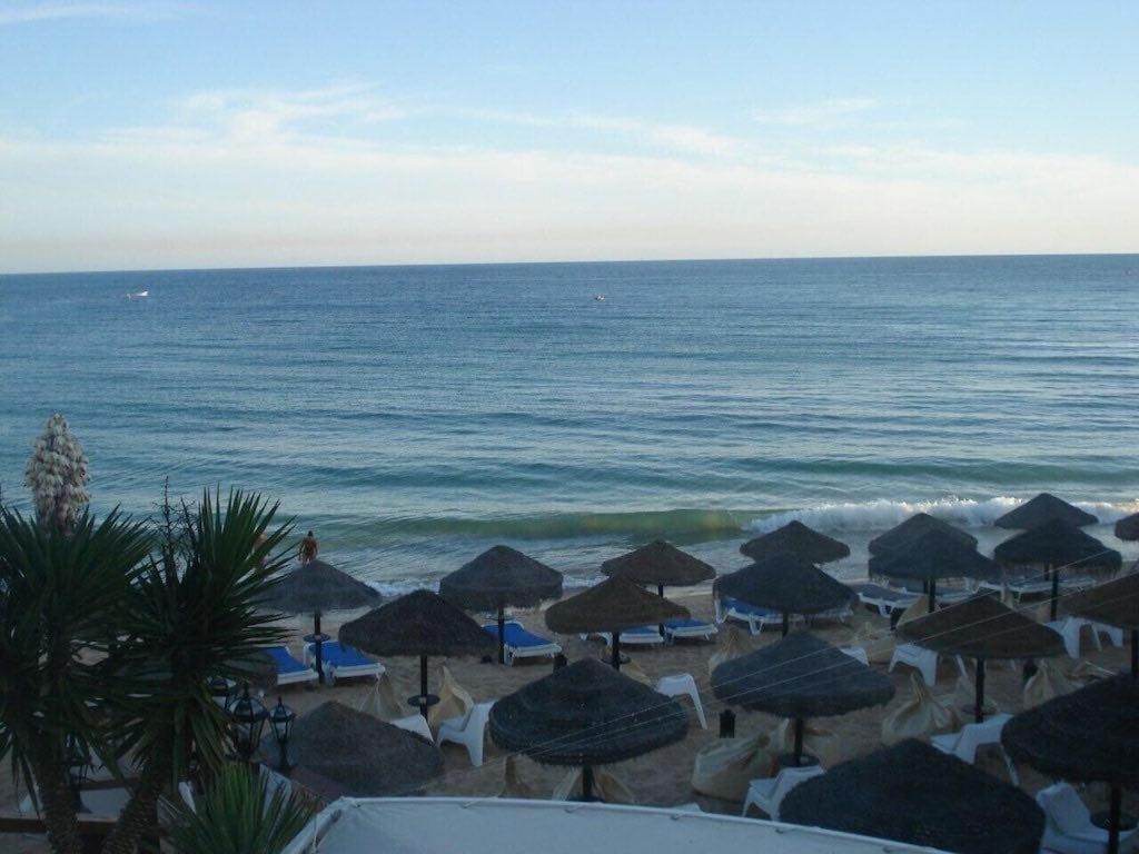 Luxury Two Br Pool View Beach Side Apartment At Algarve'S Longest Beach Armação de Pêra Buitenkant foto
