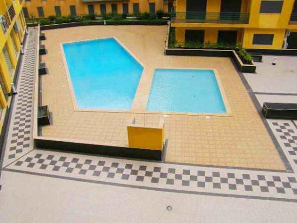 Luxury Two Br Pool View Beach Side Apartment At Algarve'S Longest Beach Armação de Pêra Buitenkant foto