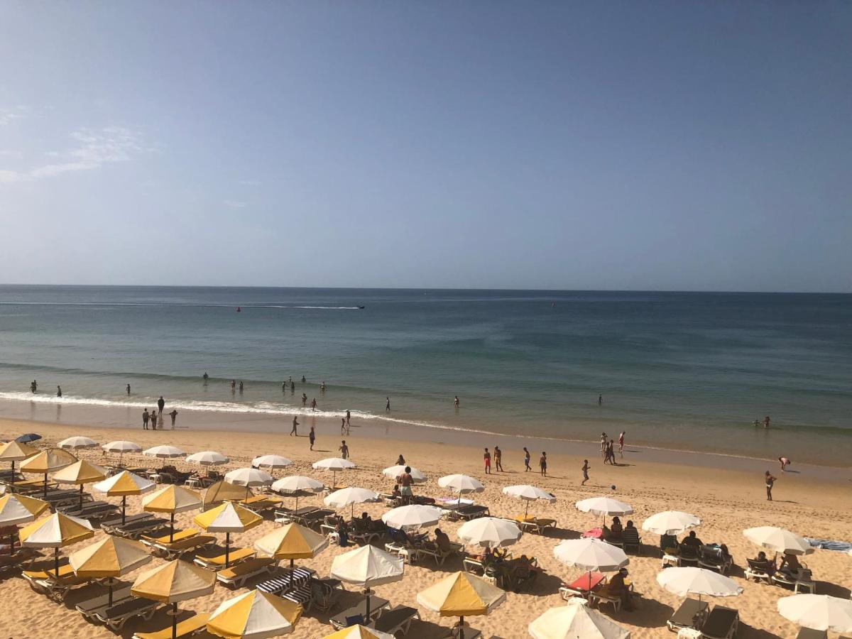 Luxury Two Br Pool View Beach Side Apartment At Algarve'S Longest Beach Armação de Pêra Buitenkant foto